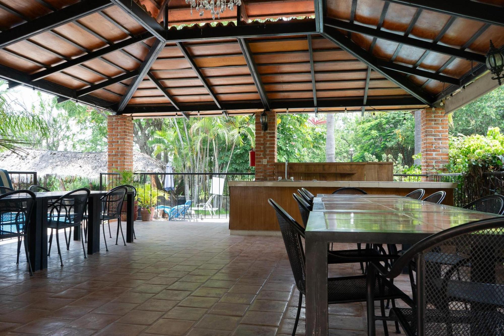 Capital O La Joya Del Lago Ajijic Exterior foto